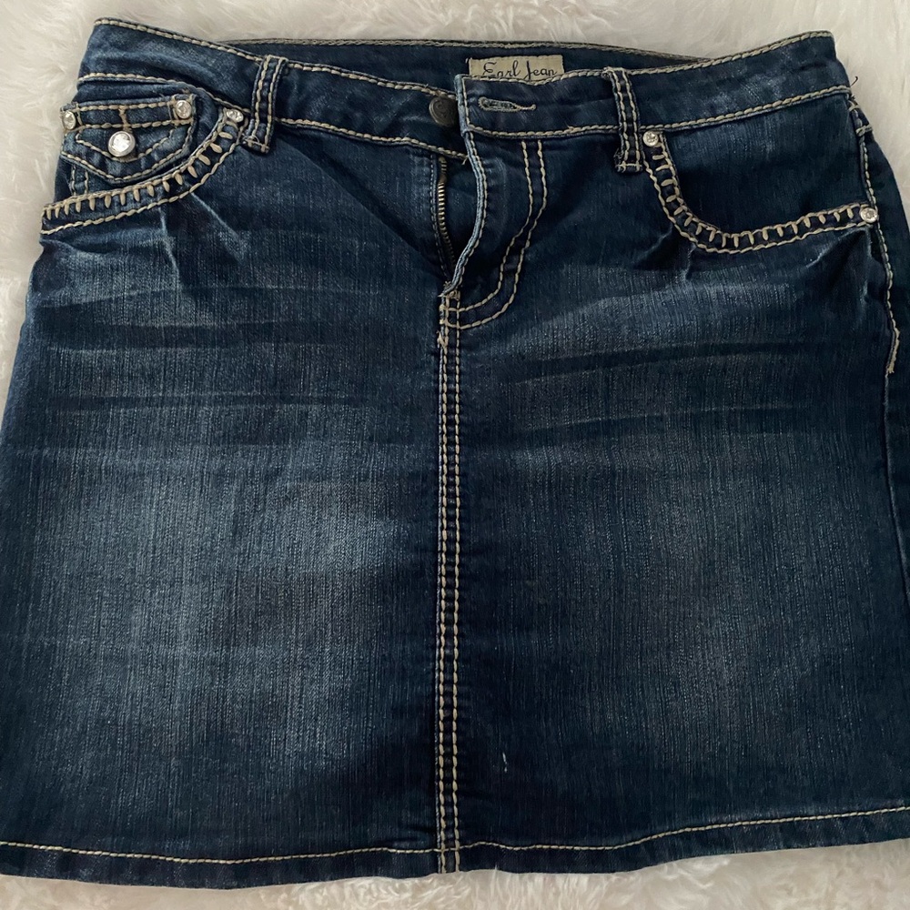The perfect Jean skirt with bling